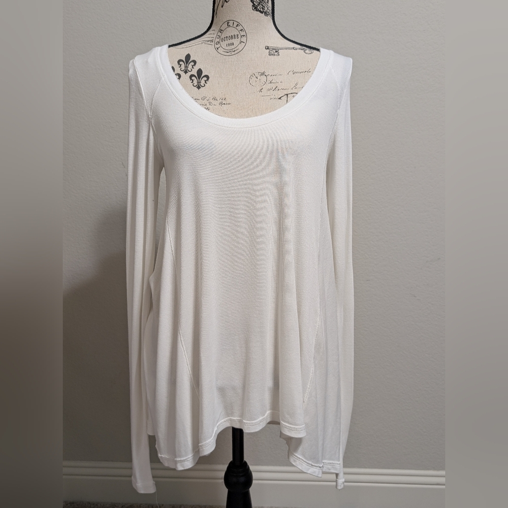 Free People White Scoop-Neck Long Sleeve Top